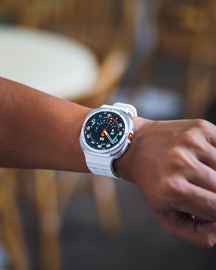 Galaxy Watch Ultra 47mm (Middle East Version) Smartwatch, LTE, Health Monitoring, Fitness Tracker - Titanium Gray